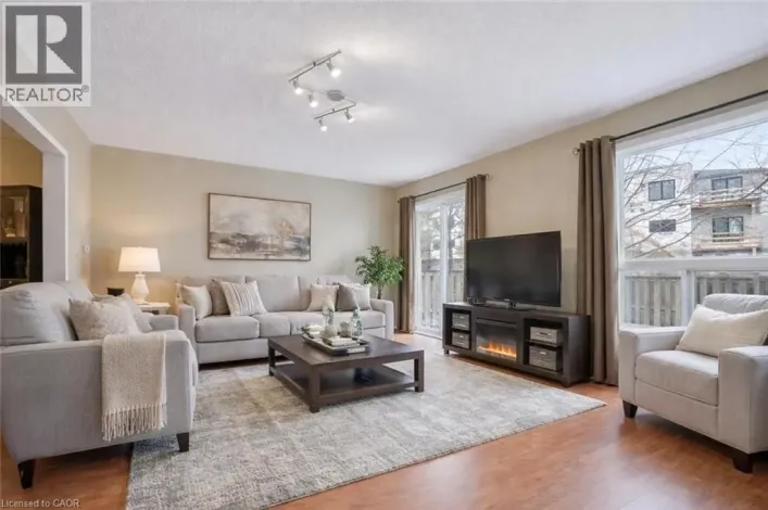 210 DAWN Avenue Unit# 38, Guelph