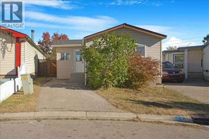 210 Erin woods Circle SE, Calgary