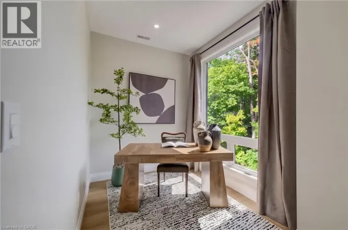 210 HERITAGE Drive Unit# 2-Upper unit (The Grove), Kitchener