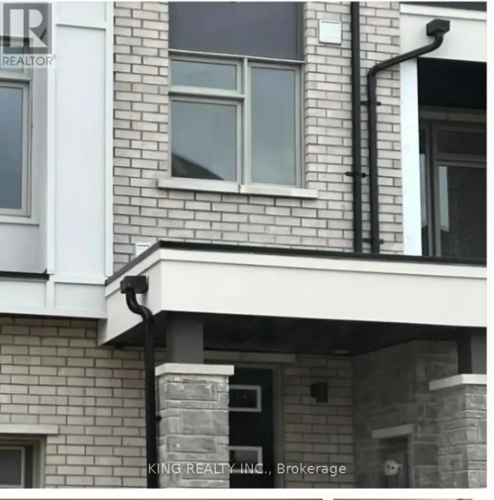 Row / Townhouse for rent: 210 KEPPEL CIRCLE, Brampton