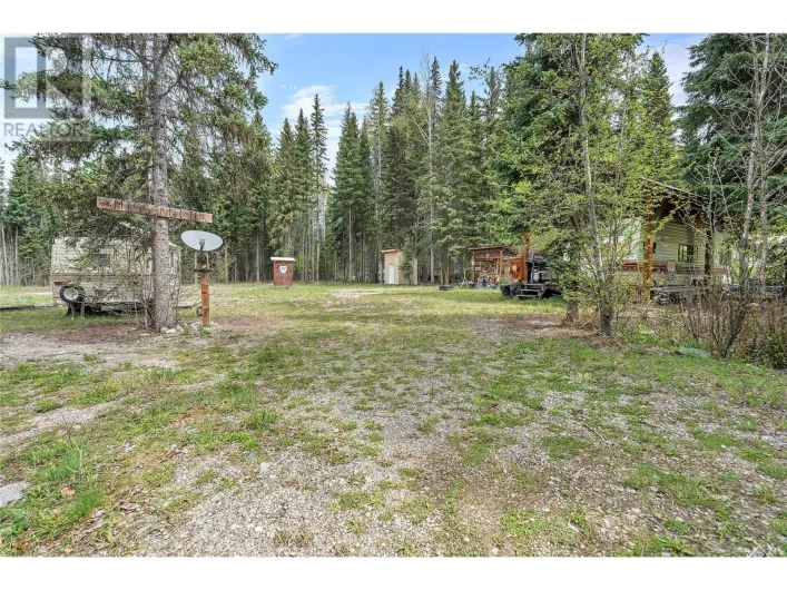 210 Link Lake Road, Princeton