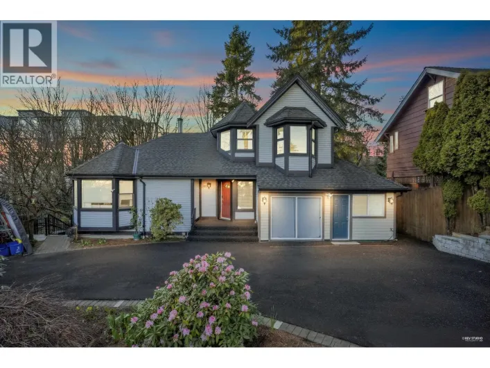 210 NELSON STREET, Coquitlam