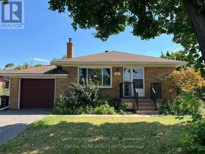 210 RENFORTH MAIN FLOOR ONLY DRIVE, Toronto