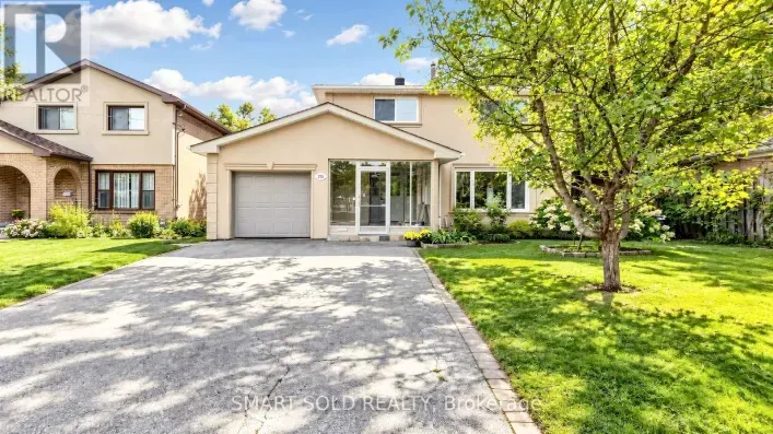 210 SHAUGHNESSY BOULEVARD, Toronto