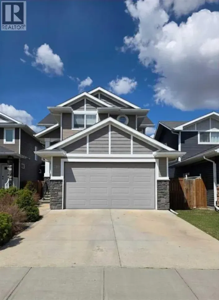 210 Viscount Drive, Red Deer