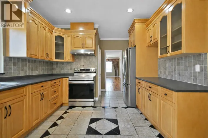 21008 BARKER AVENUE, Maple Ridge