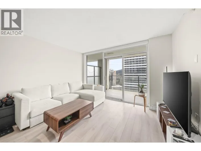 2101 602 COMO LAKE AVENUE, Coquitlam