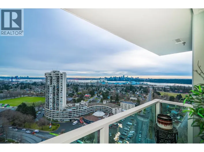 2102 1632 LIONS GATE LANE, North Vancouver