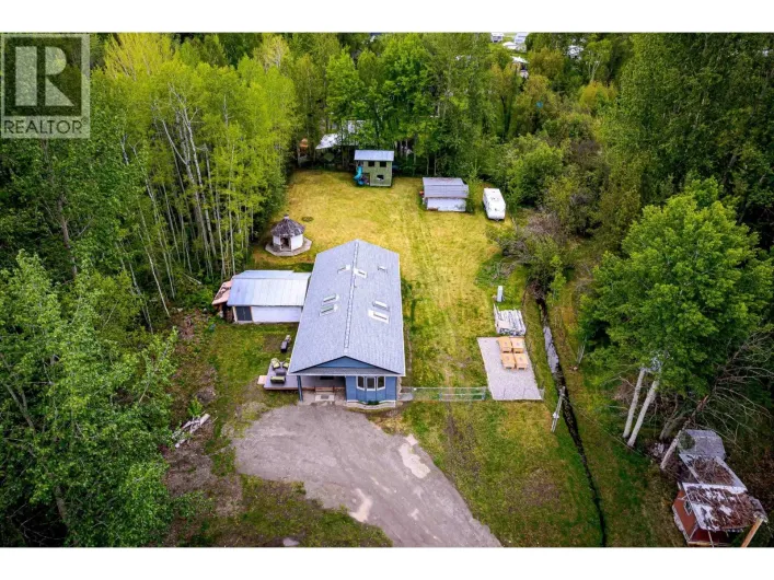 2102 QUARTZ ROAD, Quesnel