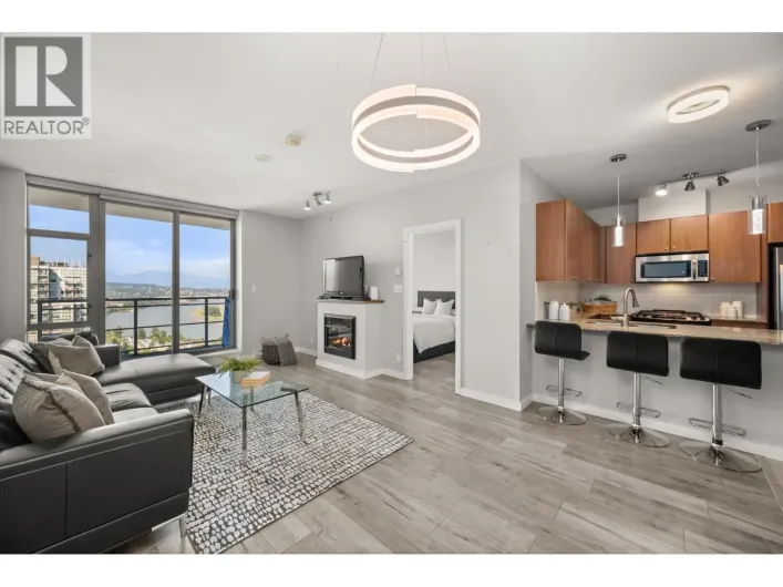 2103 280 ROSS DRIVE, New Westminster