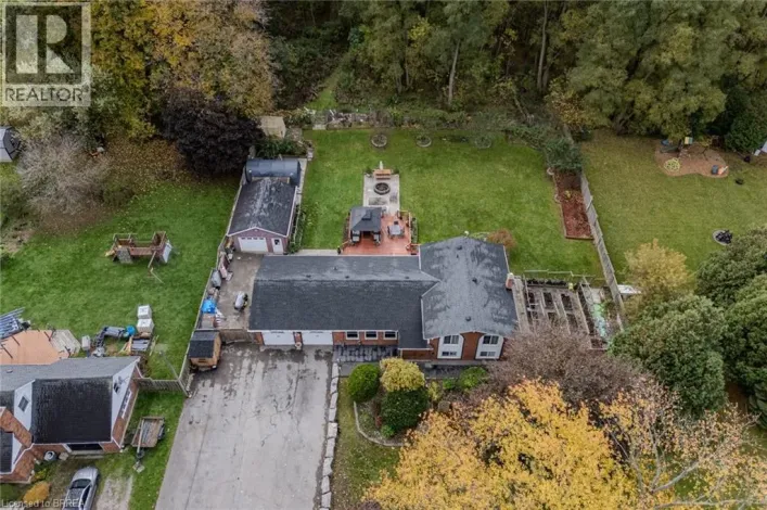 2104 GOVERNORS Road, Hamilton