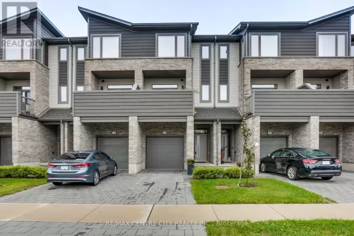 2104 MEADOWGATE BOULEVARD, London South