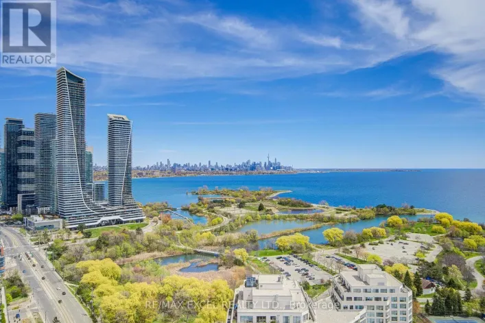 2105 - 2269 LAKE SHORE BOULEVARD W, Toronto