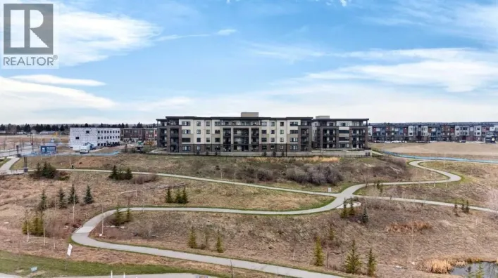 2105, 80 Greenbriar Place NW, Calgary