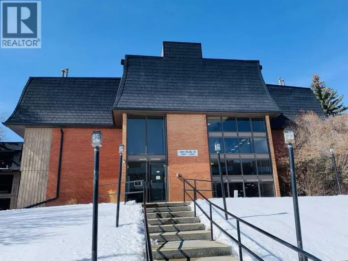 2106, 4001B 49 Street NW, Calgary