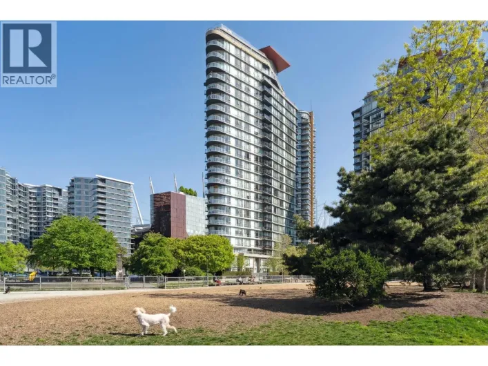 2106 918 COOPERAGE WAY, Vancouver