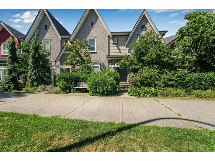 21065 80 AVENUE, Langley