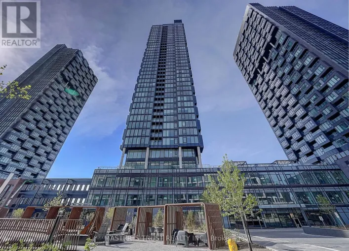 2107 - 5 QUARRINGTON LANE, Toronto