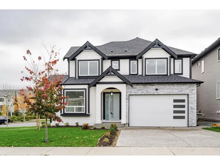 21070 76A AVENUE, Langley