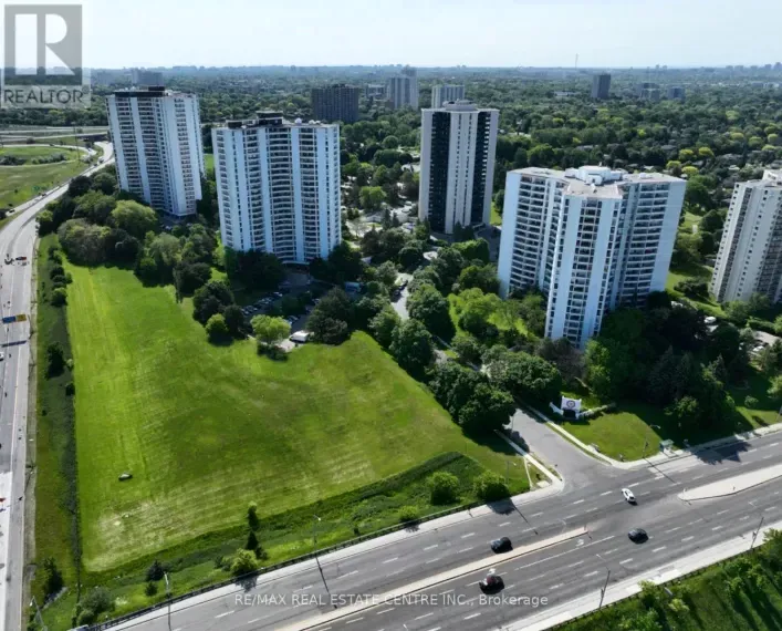 Apartment for rent: 2108 - 150 GRAYDON HALL DRIVE, Toronto
