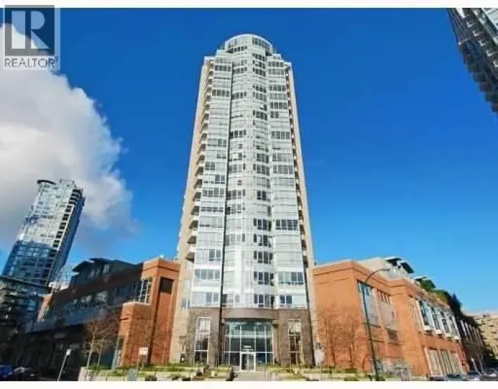 2108 63 KEEFER PLACE, Vancouver