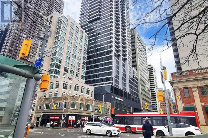 2109 - 395 BLOOR STREET, Toronto
