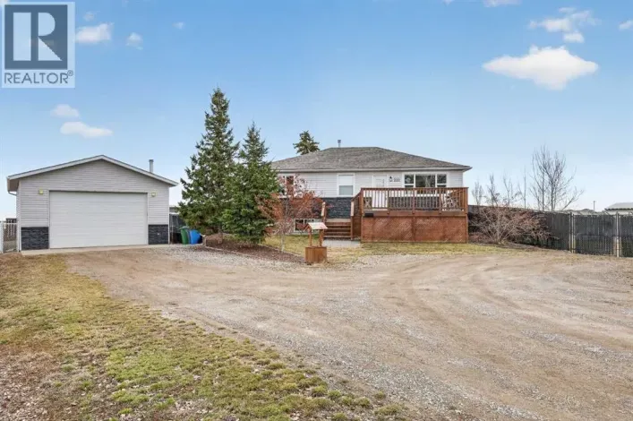 211 1 Avenue SE, Langdon