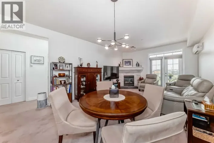 211, 1005A Westmount Drive, Strathmore