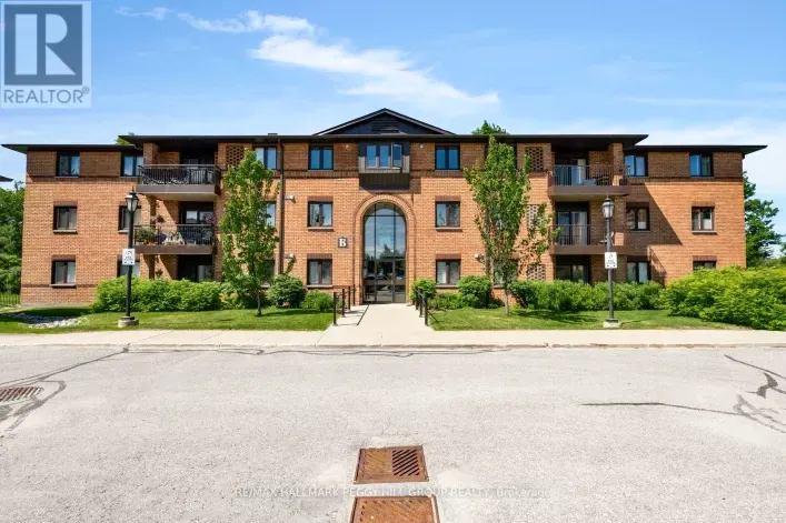 Apartment for sale: 211 - 10B COULTER STREET, Barrie