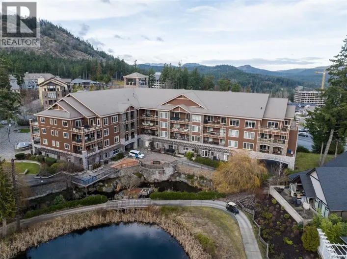 211 1325 Bear Mountain Pkwy, Langford