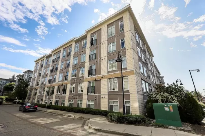 211 13728 108 AVENUE, Surrey