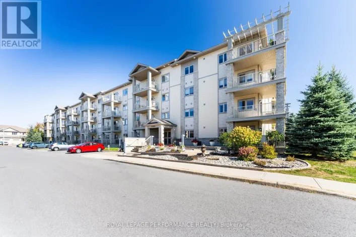 211 - 141 POTTS PRIVATE, Ottawa