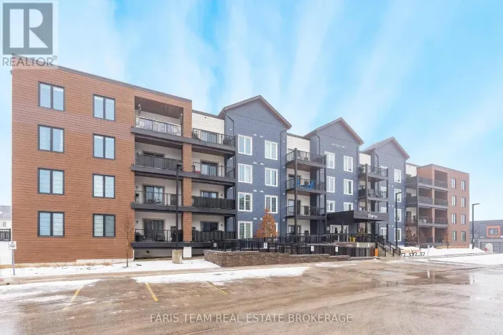 211 - 20 KODA STREET, Barrie