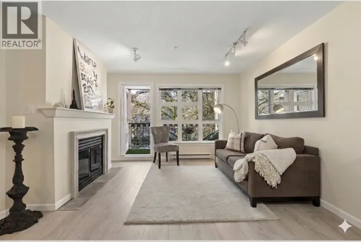 211 2161 W 12TH AVENUE, Vancouver