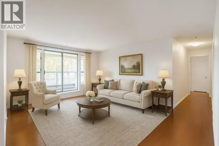 211 223 MOUNTAIN HIGHWAY, North Vancouver