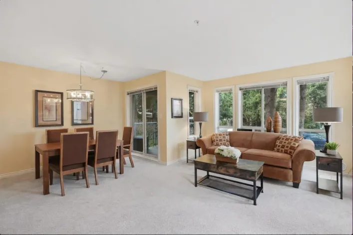 211 2575 WARE STREET, Abbotsford