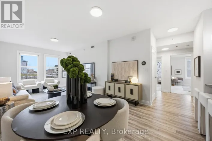 211 - 28 PRINCE REGENT STREET, Markham