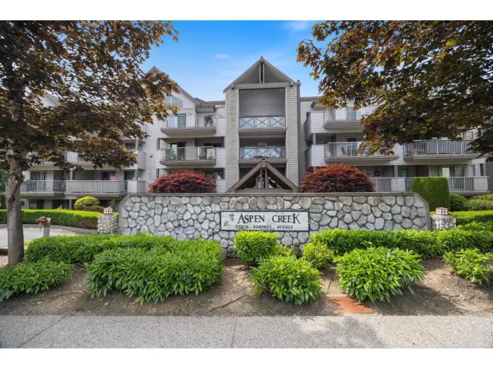 211 33478 ROBERTS AVENUE, Abbotsford