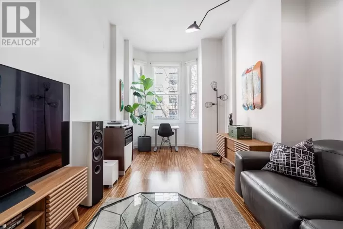 211 36 WATER STREET, Vancouver