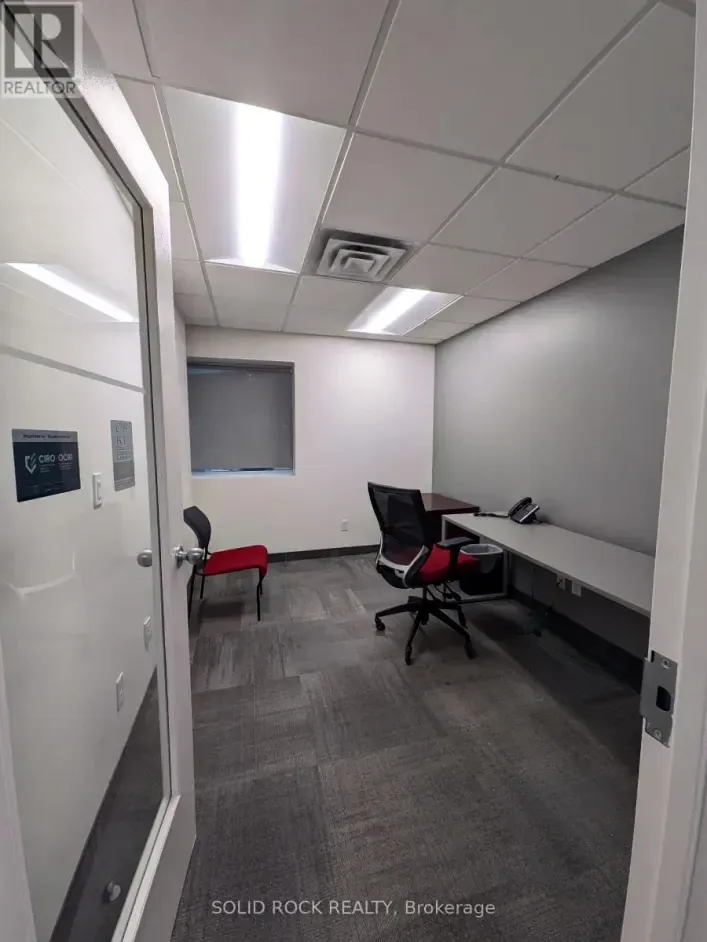 #211 - 5 CORVUS COURT, Ottawa