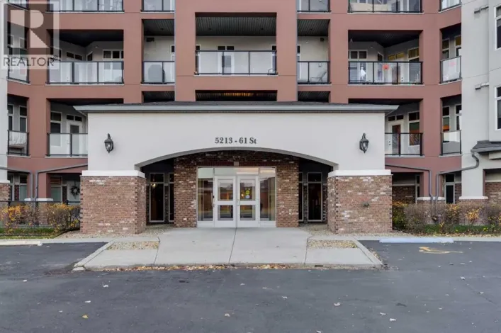 211, 5213 61 Street, Red Deer