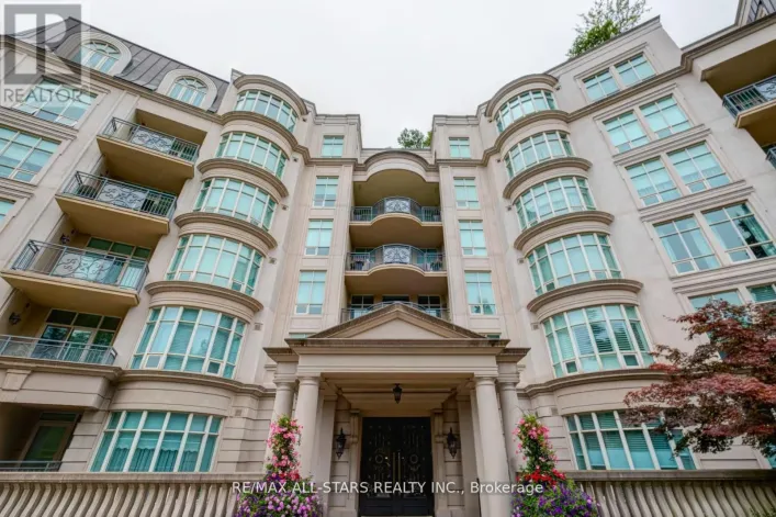 211 - 7071 BAYVIEW AVENUE, Markham
