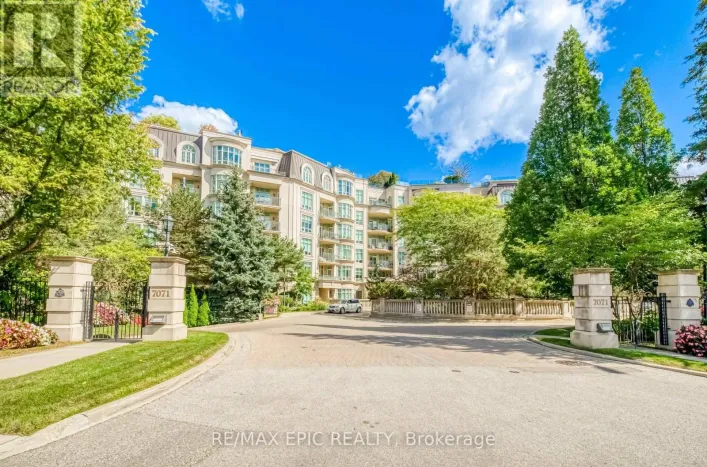 211 - 7071 BAYVIEW AVENUE, Markham