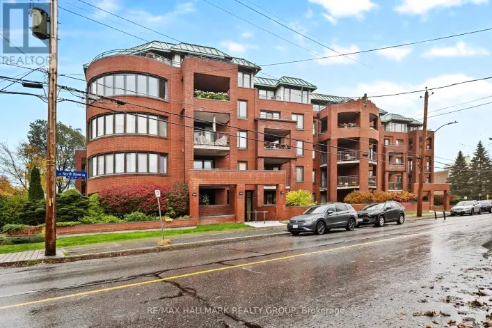 211 - 959 NORTH RIVER ROAD, Ottawa