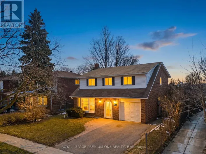 211 CHARTLAND BOULEVARD S, Toronto