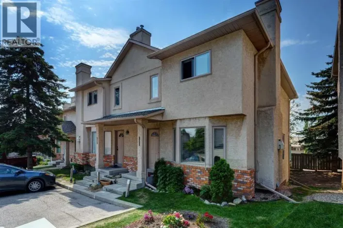 211 Christie Park Mews SW, Calgary