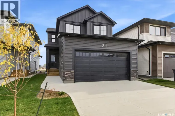 House for sale: 211 Cockcroft STREET, Saskatoon