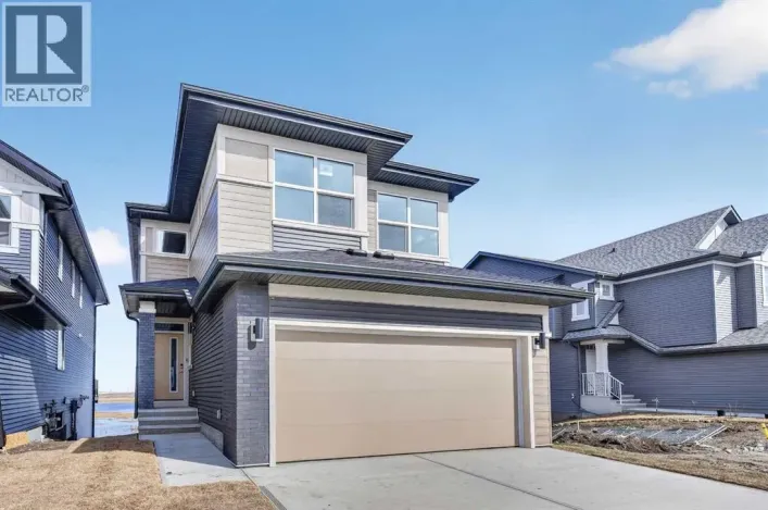 211 Corner Glen Crescent NE, Calgary