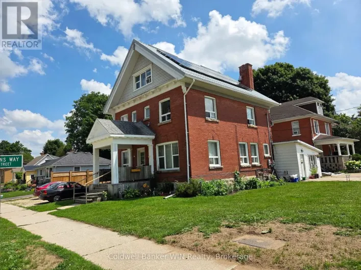 211 MILL STREET E, West Grey