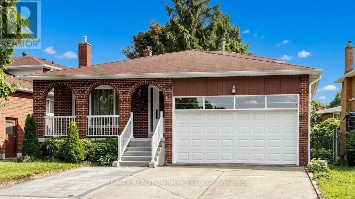 211 RISEBROUGH CIRCUIT, Markham